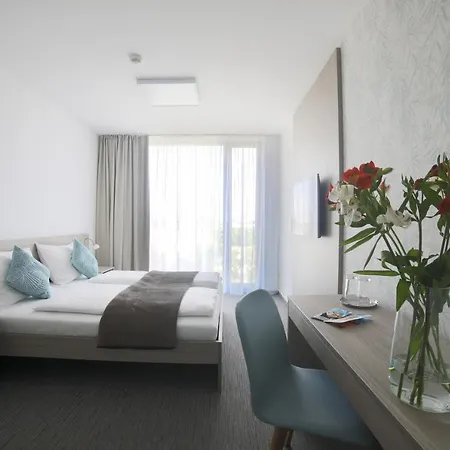 Hendi Centrum Hotel *